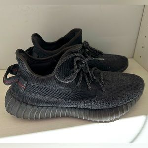 Yeezy Boost V2 350 Black